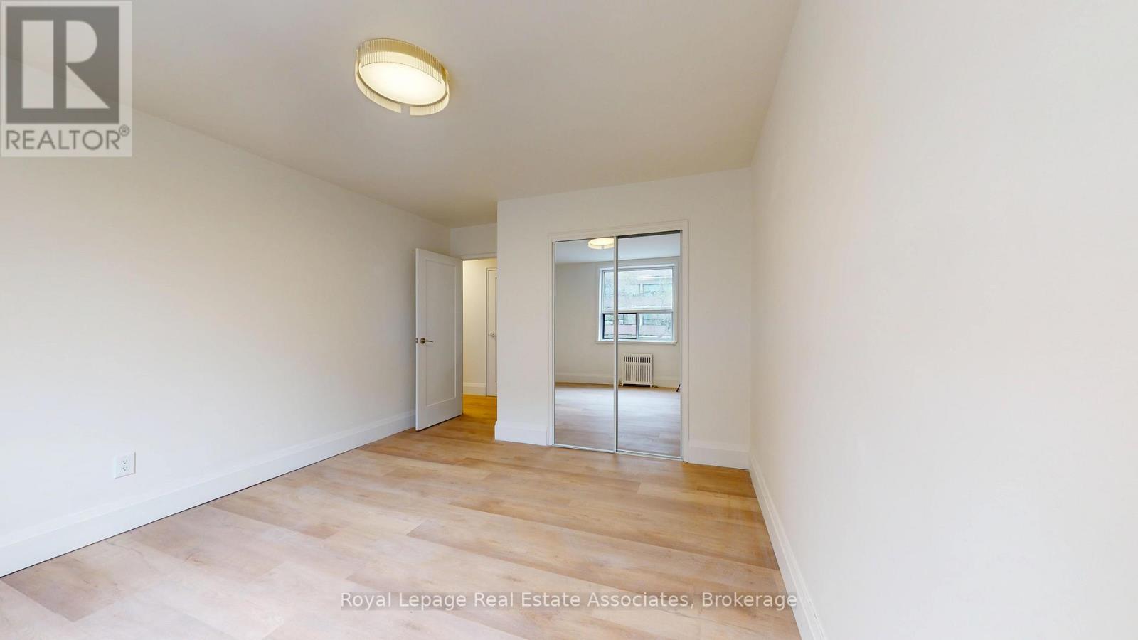 23 - 1 Marquette Avenue, Toronto, Ontario M6A 1X8 - Photo 8 - C12351484