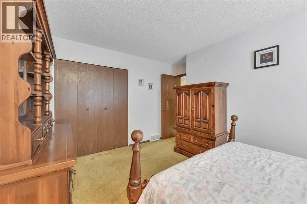 31 Baird Street, Red Deer, Alberta  T4R 1K5 - Photo 17 - A2269432