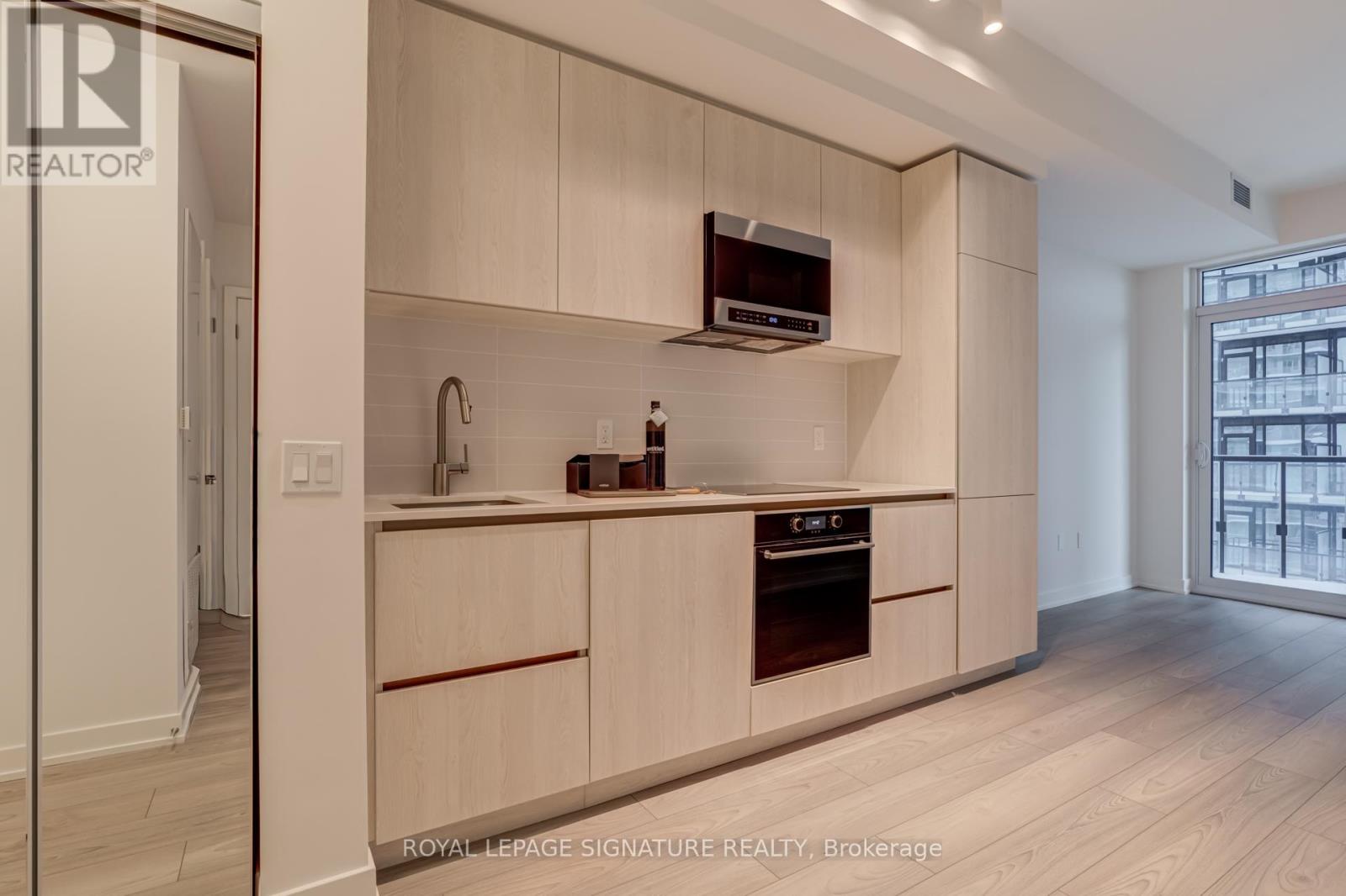 1606S - 110 BROADWAY AVENUE, Toronto, Ontario