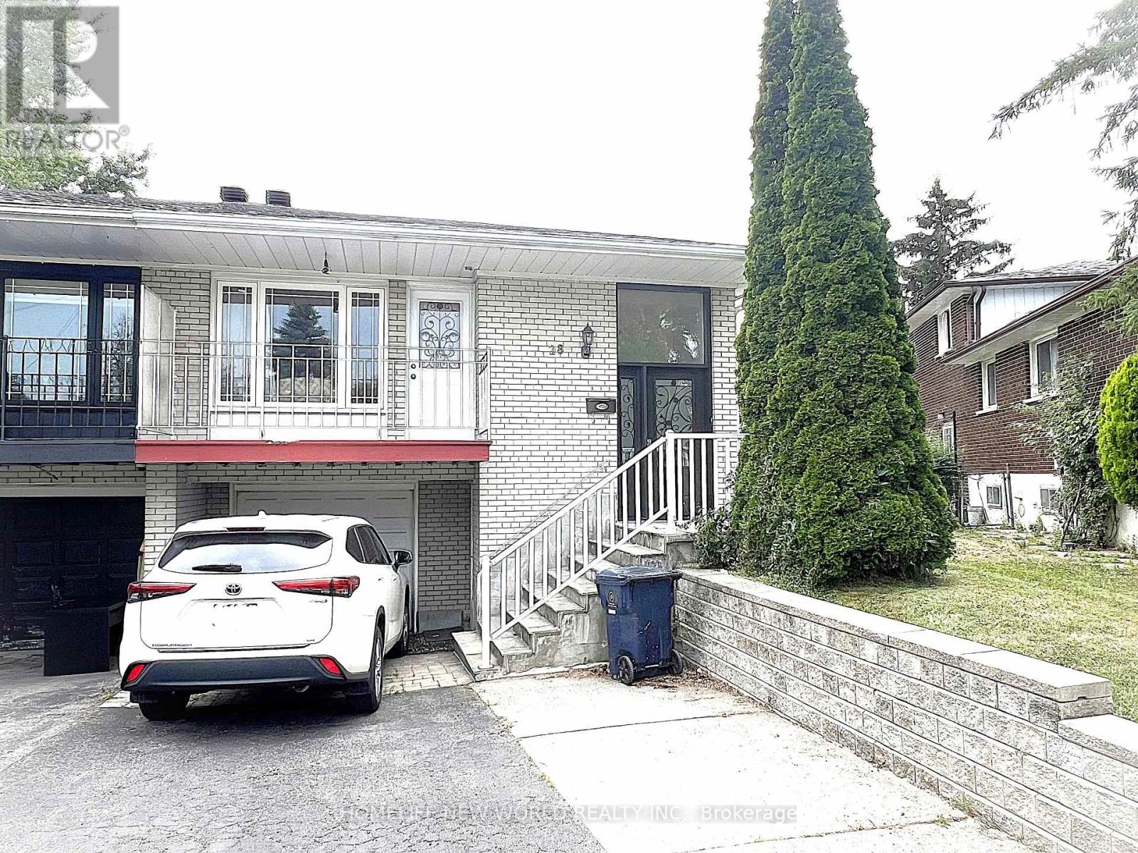 28 GREYHOUND DRIVE, Toronto, Ontario
