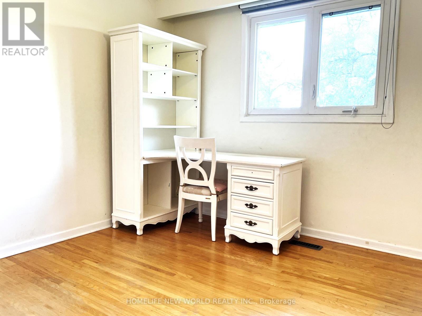 28 Greyhound Drive, Toronto, Ontario  M2H 1K3 - Photo 11 - C12557426