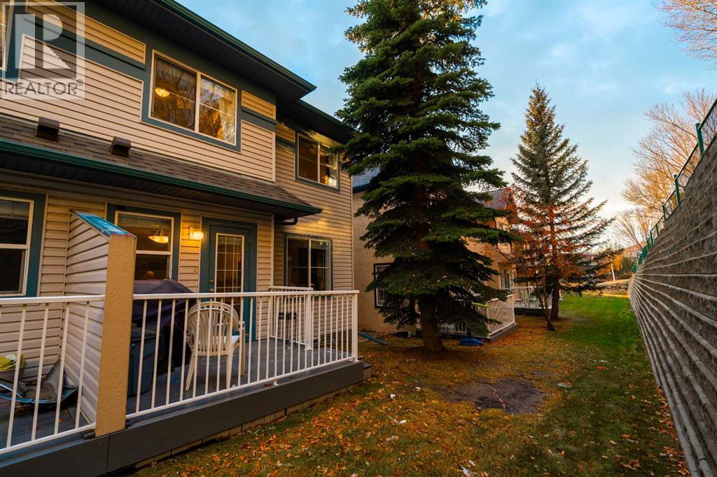24 Hidden Creek Rise Nw, Calgary, Alberta  T3A 6L5 - Photo 23 - A2269916
