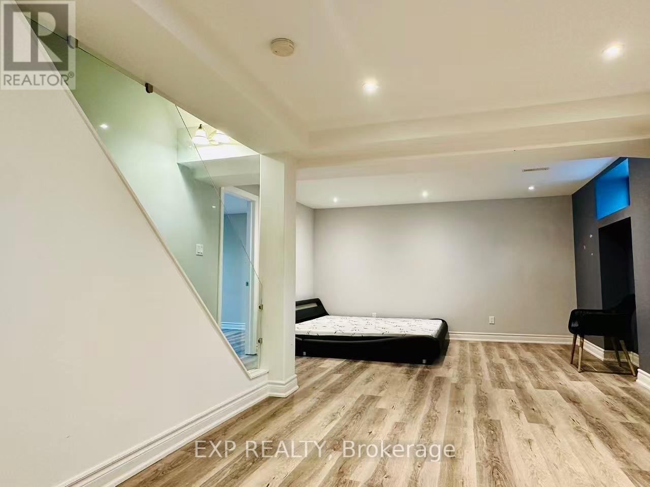 57 Emeline Crescent, Markham, Ontario  L3P 4G2 - Photo 4 - N12557446