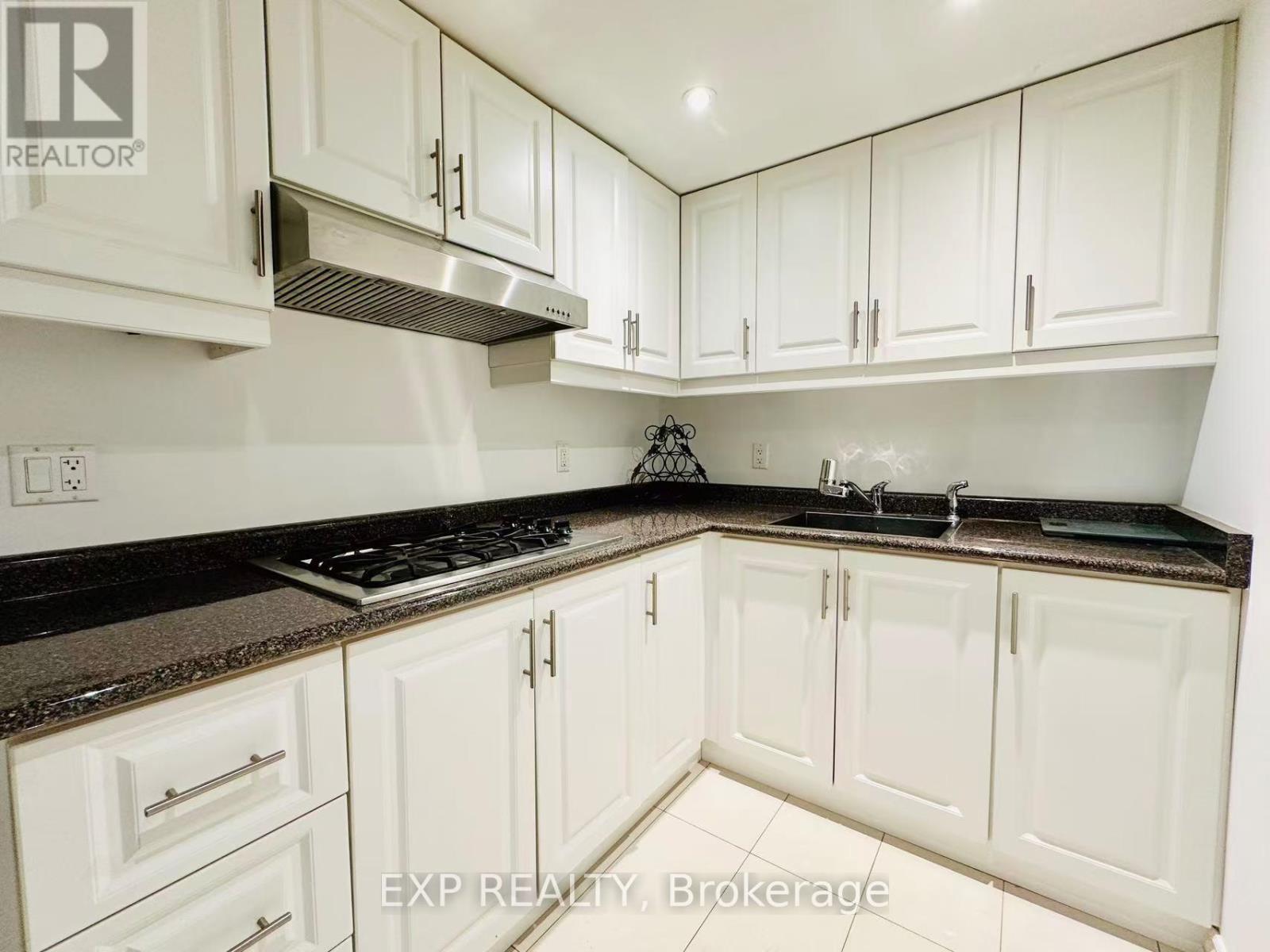 57 Emeline Crescent, Markham, Ontario  L3P 4G2 - Photo 9 - N12557446