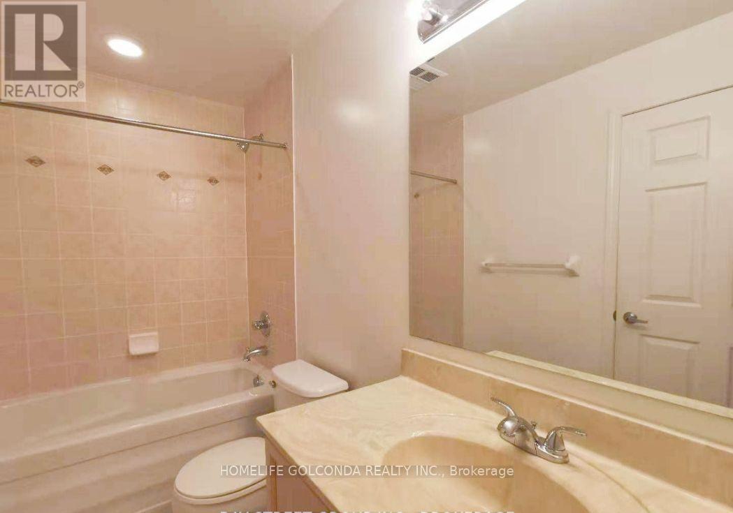 911 - 388 Prince Of Wales Drive, Mississauga, Ontario  L5B 0A1 - Photo 8 - W12557402