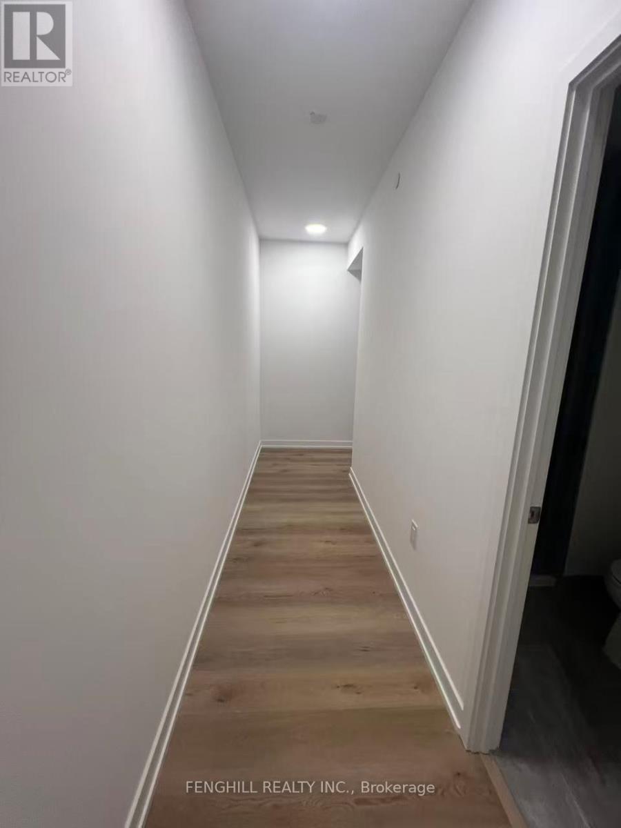 1008 - 395 Square One Drive, Mississauga, Ontario  L5B 0P6 - Photo 28 - W12557412