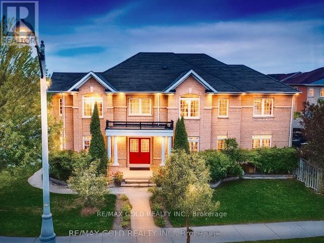 16 LARKBERRY ROAD, Brampton, Ontario