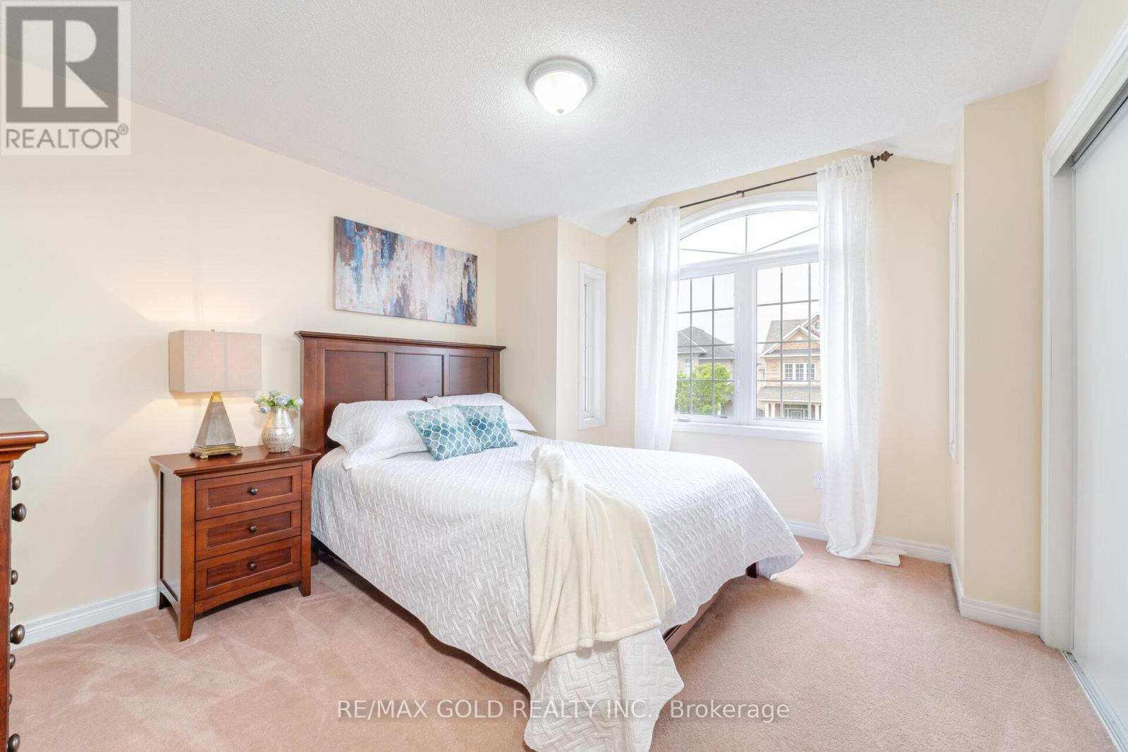 16 Larkberry Road, Brampton, Ontario  L6X 0R7 - Photo 33 - W12557414