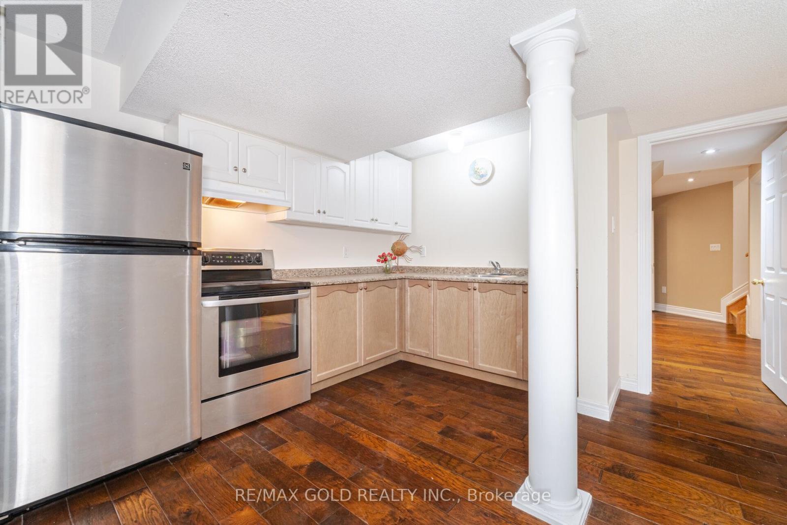 16 Larkberry Road, Brampton, Ontario  L6X 0R7 - Photo 42 - W12557414