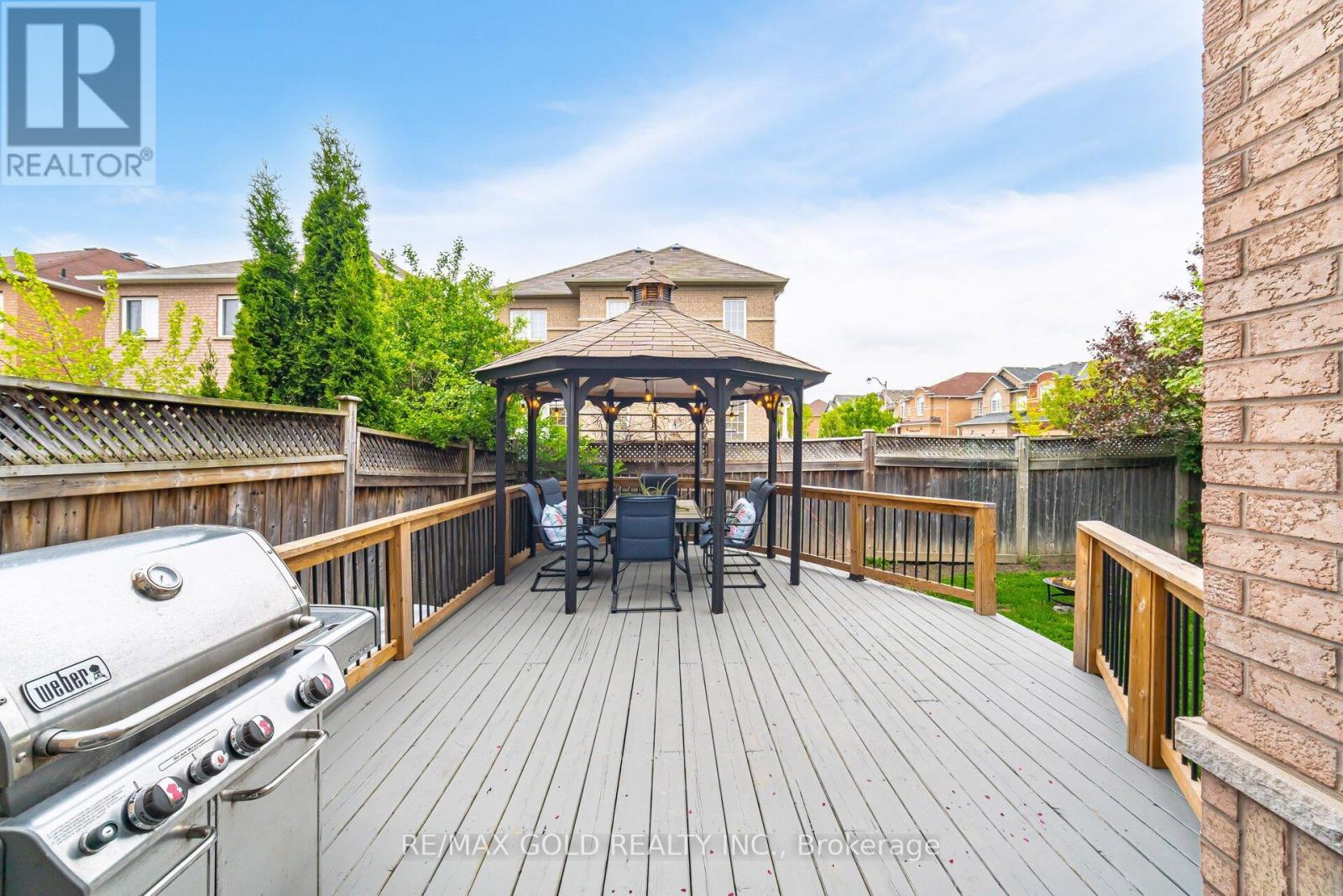 16 Larkberry Road, Brampton, Ontario  L6X 0R7 - Photo 46 - W12557414