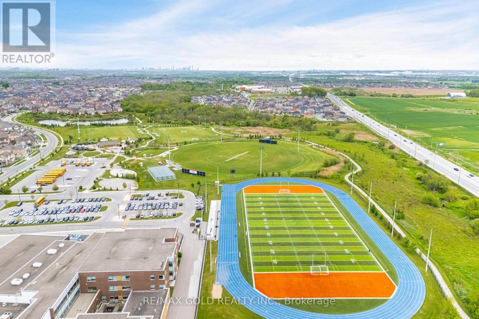 16 Larkberry Road, Brampton, Ontario  L6X 0R7 - Photo 50 - W12557414