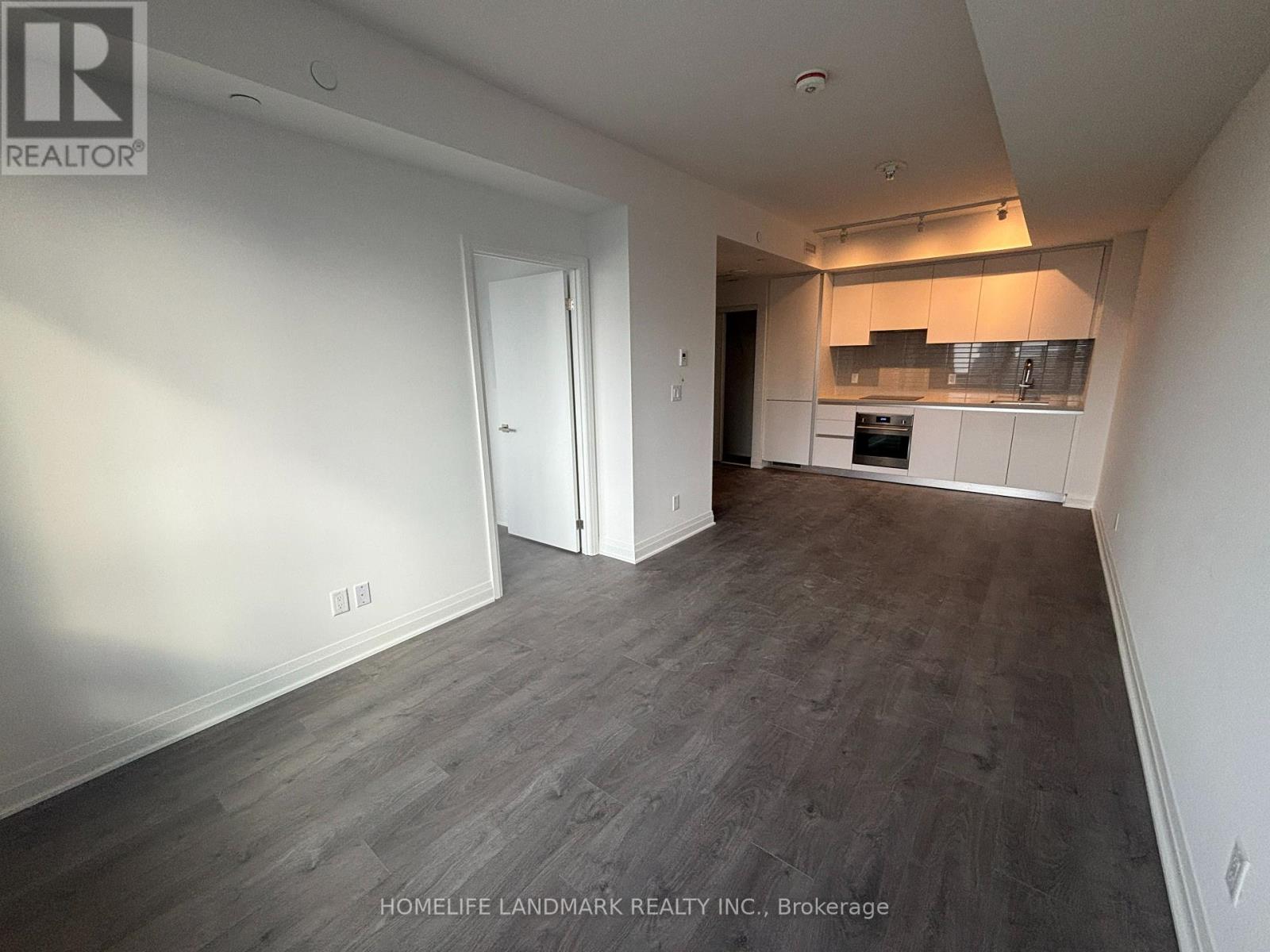 2706 - 4015 The Exchange Street, Mississauga, Ontario  L5B 0N9 - Photo 3 - W12557436