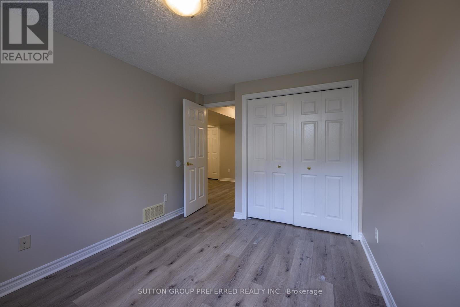 29 - 600 Sarnia Road, London North, Ontario N6G 5M5 - Photo 21 - X12557454