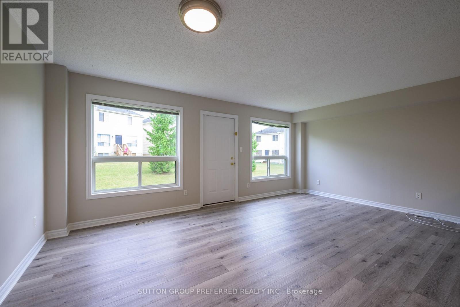 29 - 600 Sarnia Road, London North, Ontario N6G 5M5 - Photo 7 - X12557454