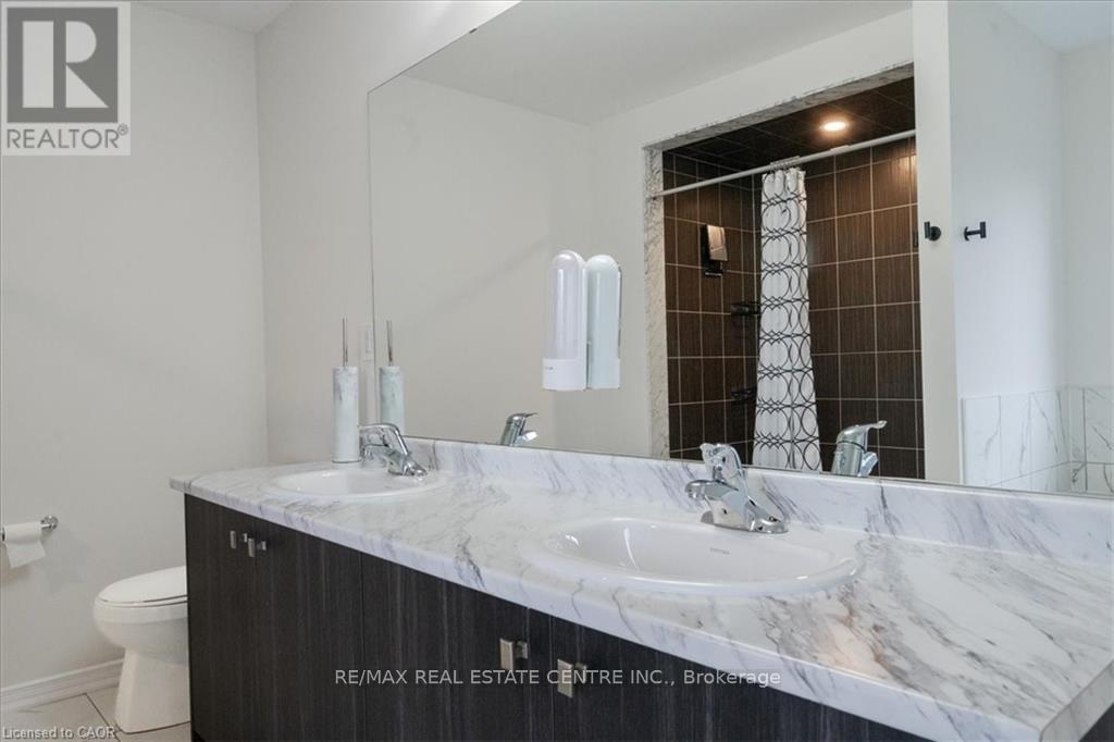 107 Cuesta Heights, Hamilton, Ontario  L8J 0M2 - Photo 26 - X12552450