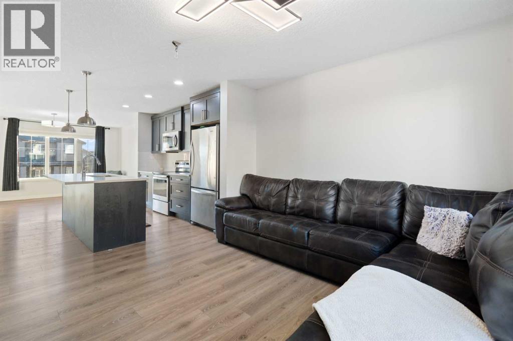 2003, 250 Fireside View, Cochrane, Alberta  T4C 2M2 - Photo 14 - A2269534