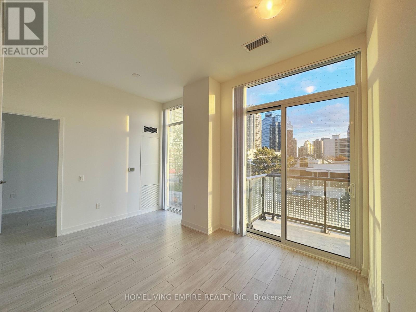 220 - 5858 Yonge Street, Toronto, Ontario  M2M 0C6 - Photo 9 - C12557468