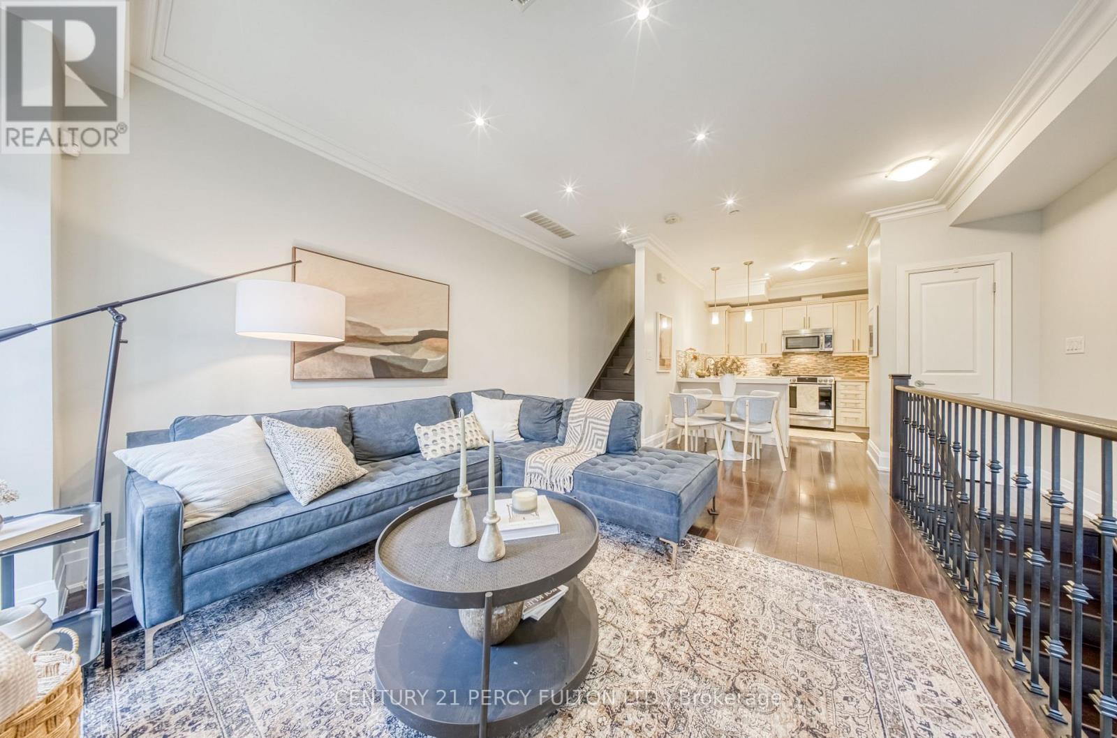 105 Rushbrooke Avenue, Toronto, Ontario  M4M 3A8 - Photo 7 - E12557472