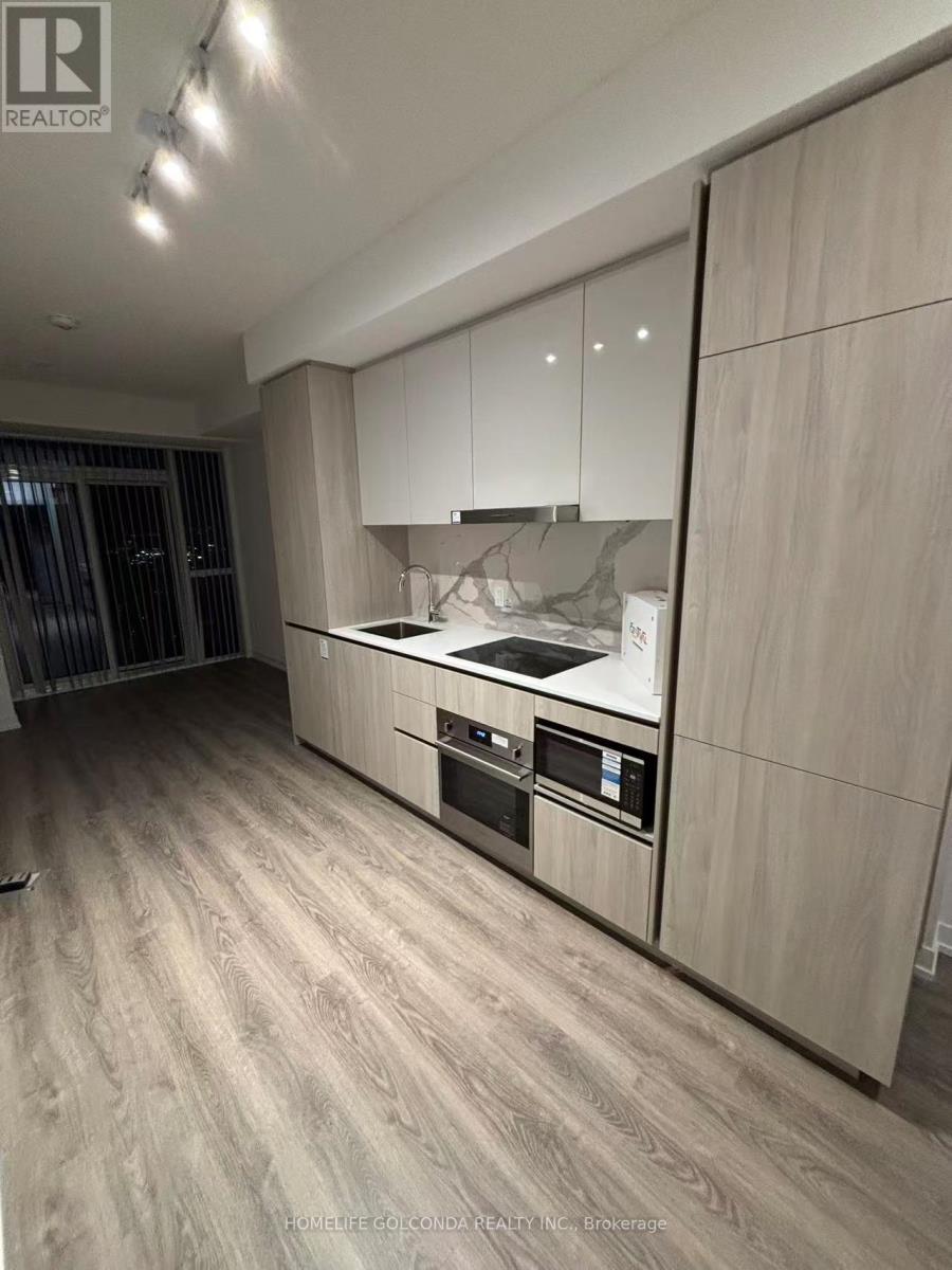 2101 - 8 Interchange Way, Vaughan, Ontario L4K 0R2 - Photo 2 - N12557450