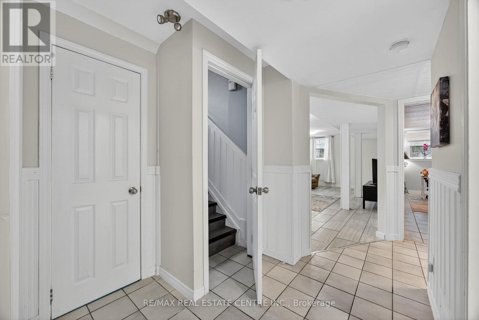 62 Riverdale Drive, Wasaga Beach, Ontario L9Z 1G1 - Photo 23 - S12557470