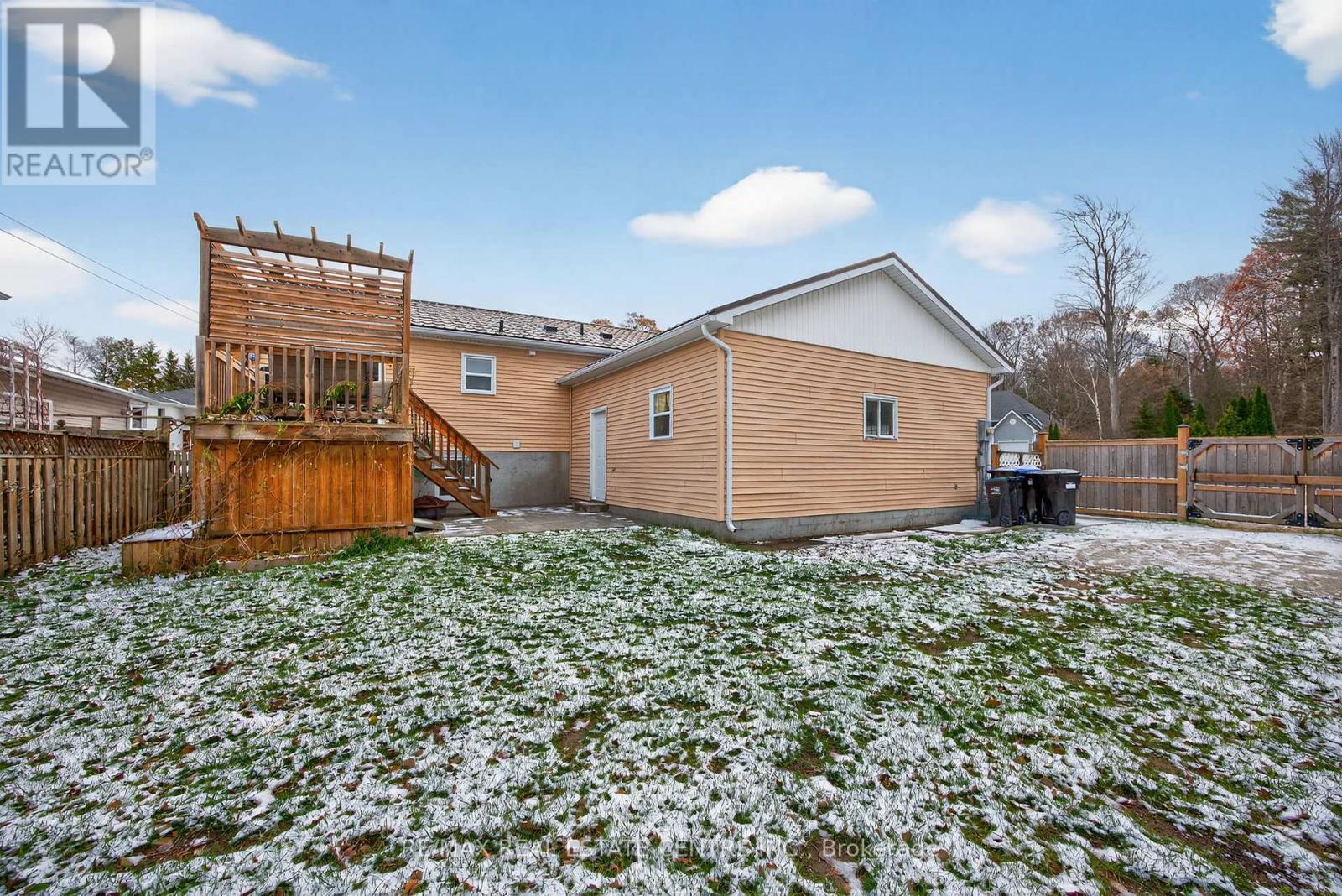 62 Riverdale Drive, Wasaga Beach, Ontario L9Z 1G1 - Photo 45 - S12557470