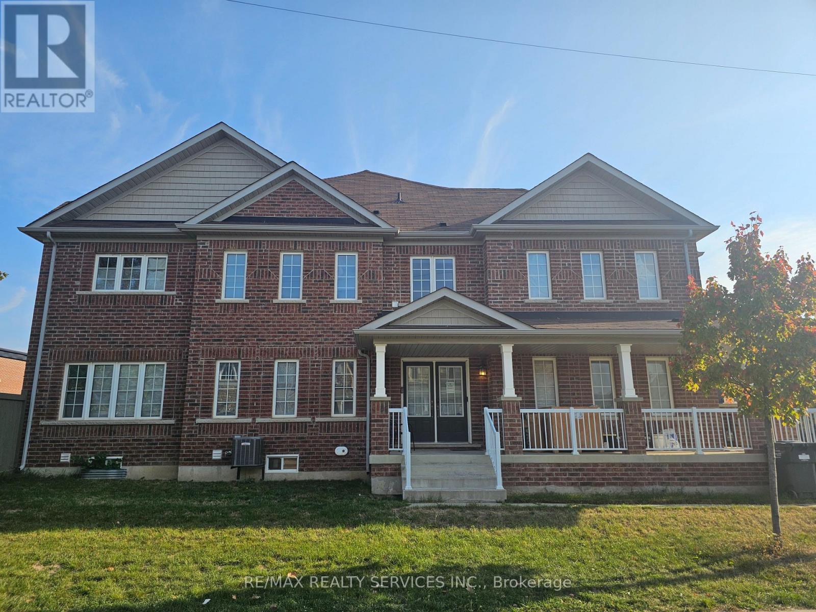 144 BAFFIN CRESCENT, Brampton, Ontario