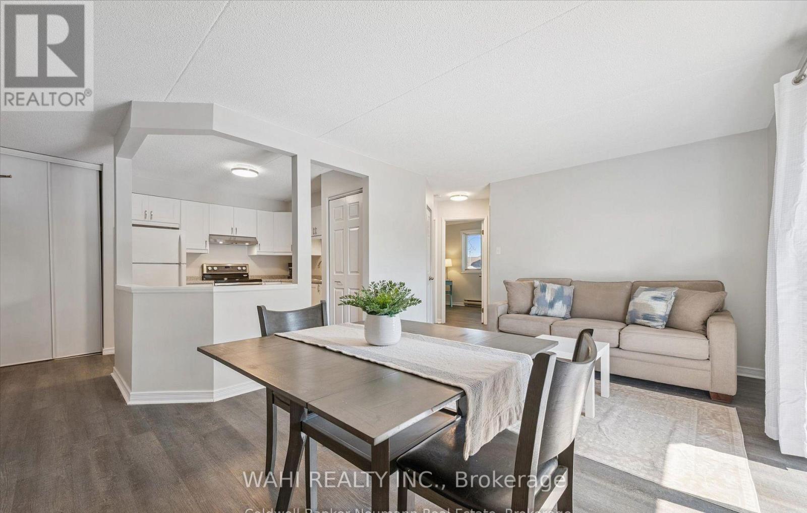 204 - 266 Overlea Drive, Kitchener, Ontario  N2M 5N2 - Photo 3 - X12557476