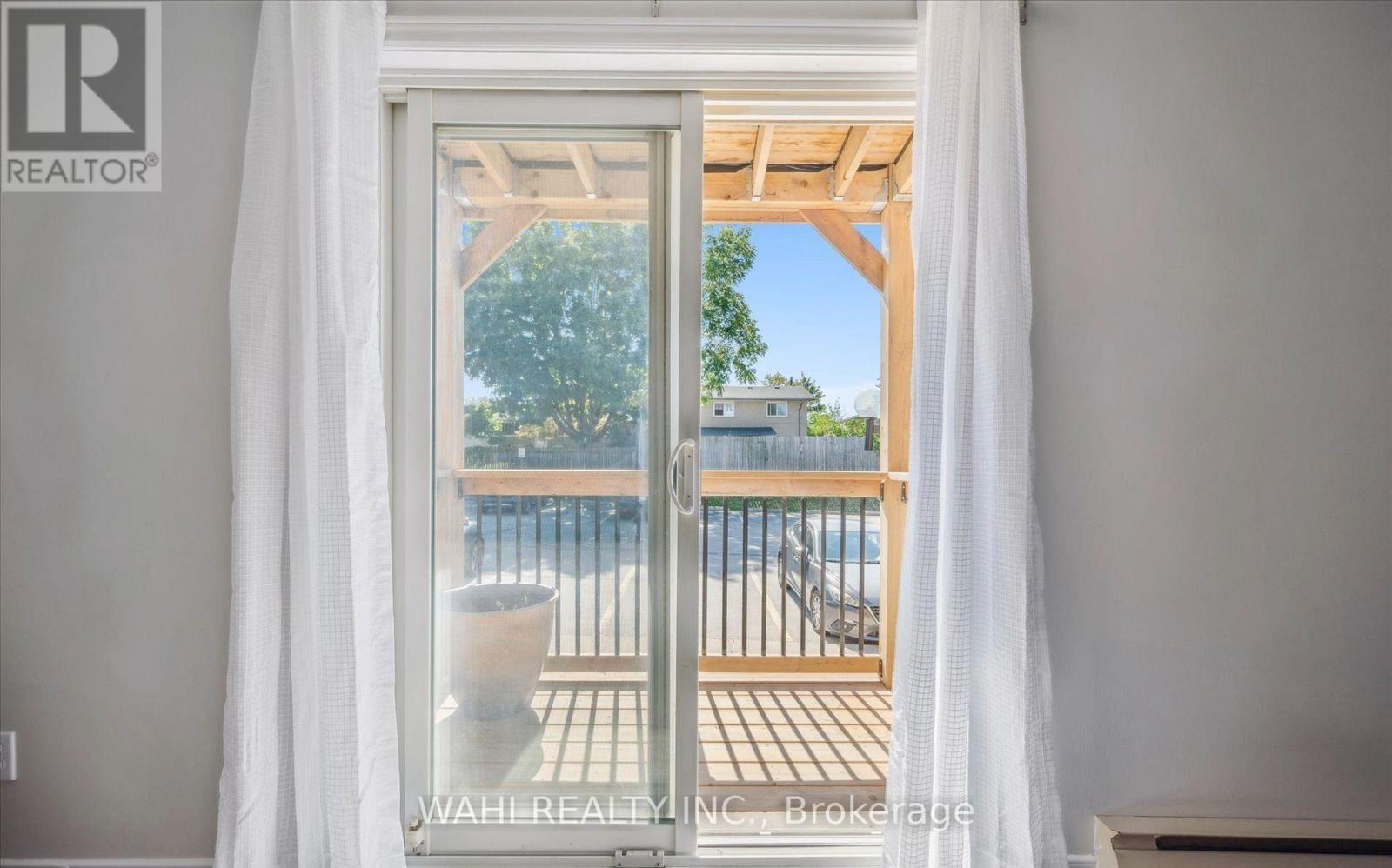 204 - 266 Overlea Drive, Kitchener, Ontario  N2M 5N2 - Photo 8 - X12557476