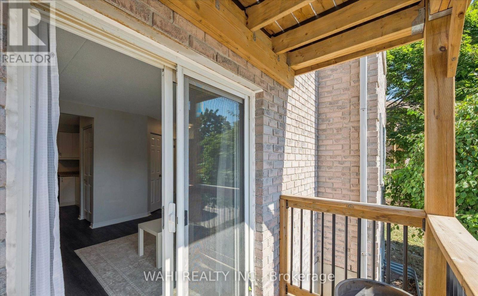 204 - 266 Overlea Drive, Kitchener, Ontario  N2M 5N2 - Photo 9 - X12557476