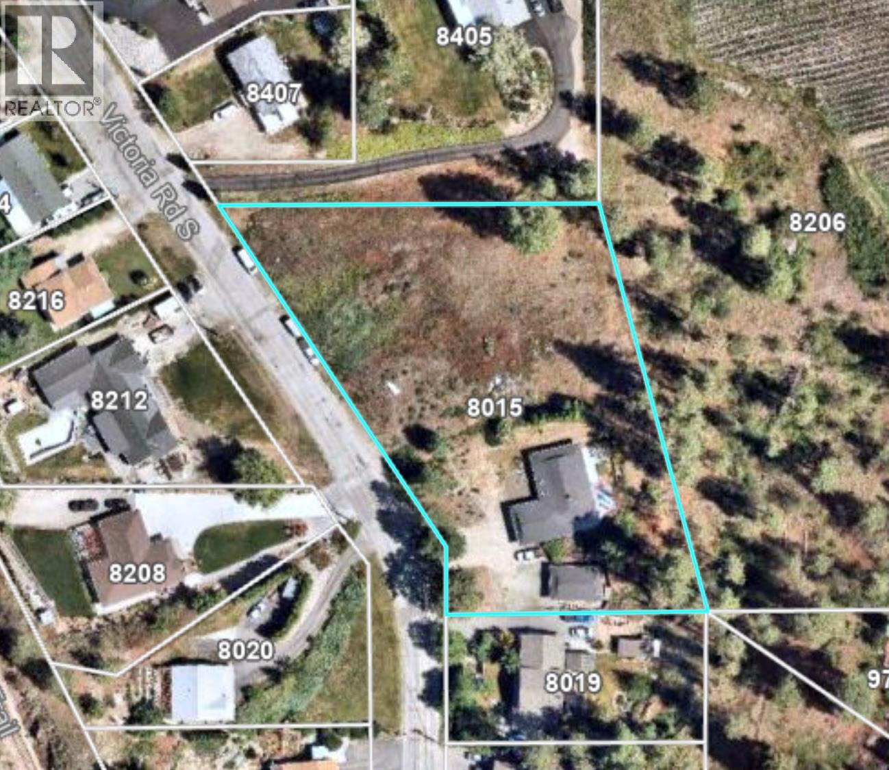 8015 Victoria Road S, summerland, British Columbia