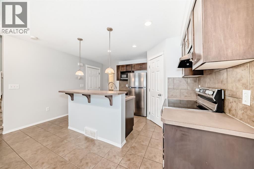 104 Country Village Lane Ne, Calgary, Alberta  T3K 0E8 - Photo 6 - A2265635