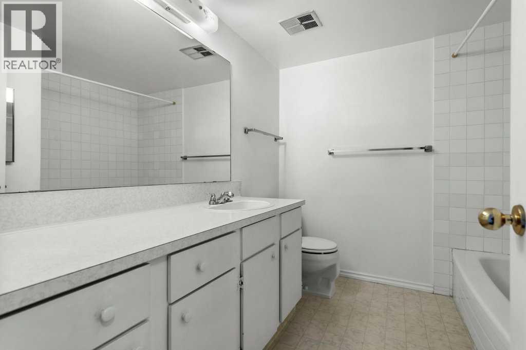 105, 3500 Varsity Drive Nw, Calgary, Alberta  T2L 1Y3 - Photo 19 - A2269452