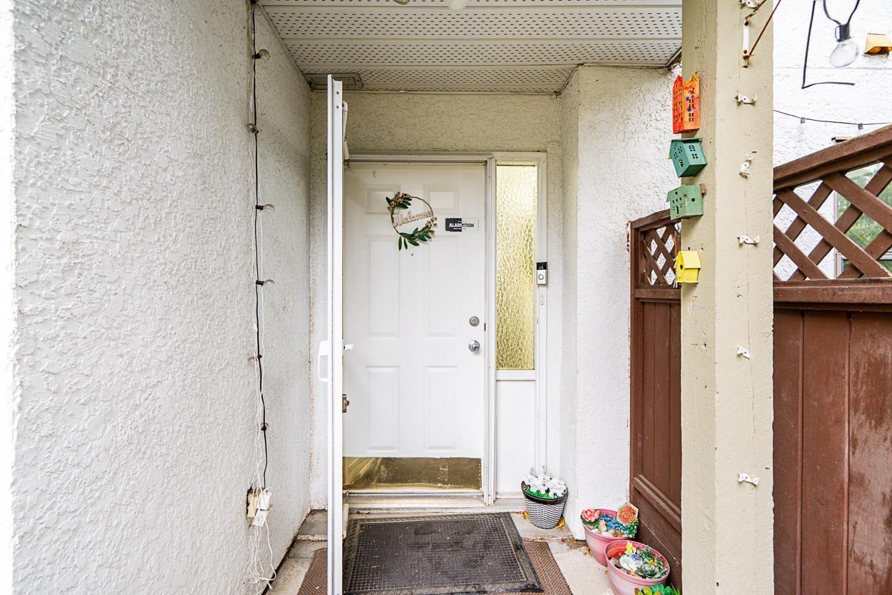 101 7064 133b Street, Surrey, British Columbia  V3W 8A4 - Photo 4 - R3068126