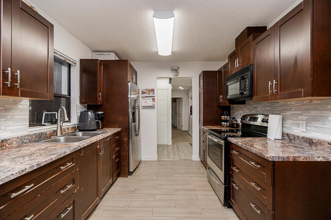 101 7064 133b Street, Surrey, British Columbia  V3W 8A4 - Photo 9 - R3068126