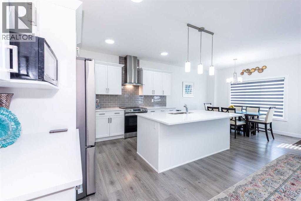 547 Clydesdale Way, Cochrane, Alberta  t4c 3b6 - Photo 8 - A2228817