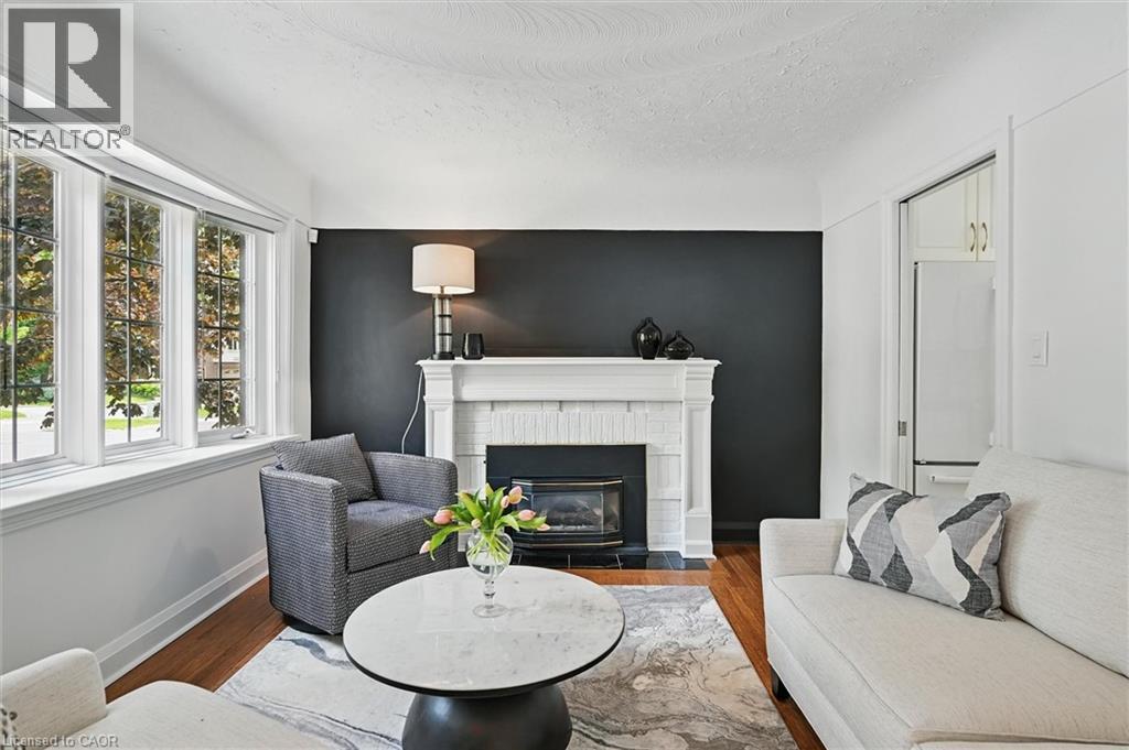 462 Woodland Avenue, Burlington, Ontario  L7R 2S1 - Photo 7 - 40737337