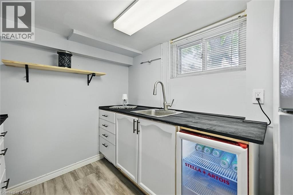 462 Woodland Avenue, Burlington, Ontario  L7R 2S1 - Photo 25 - 40737337