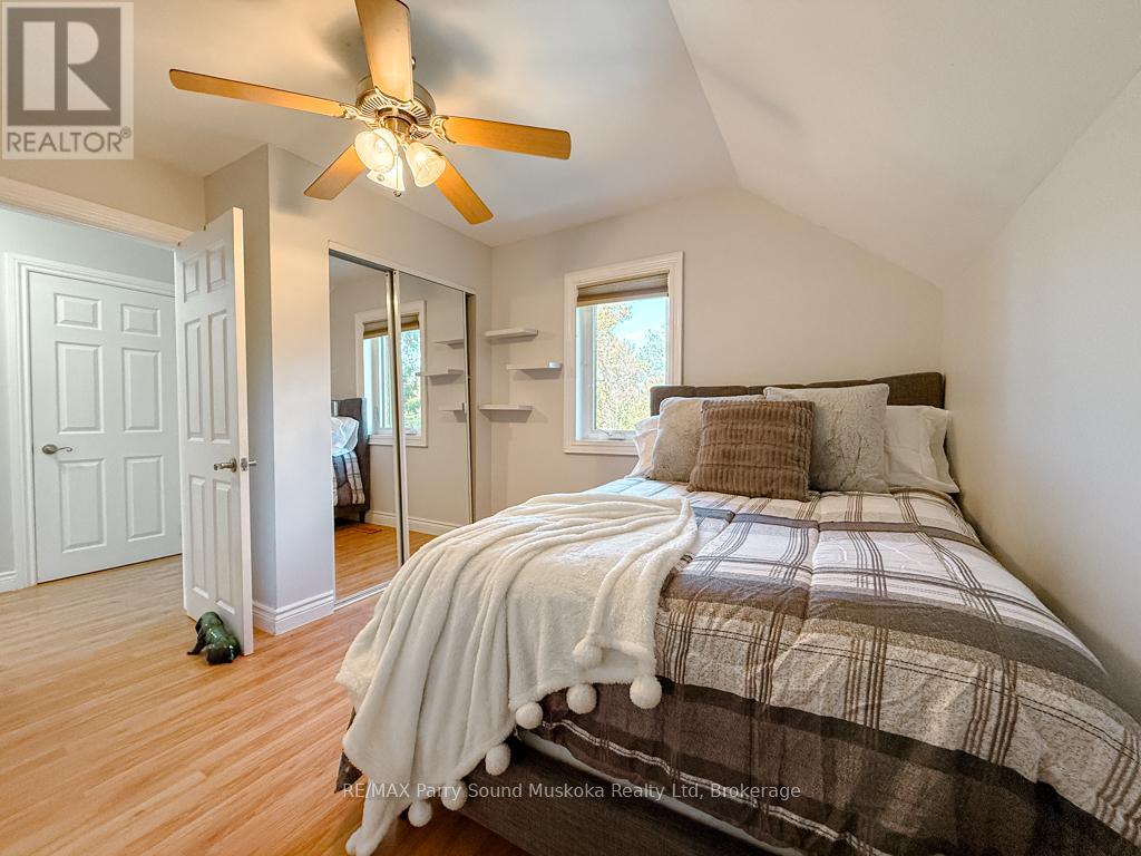 1862 Division Road W, Severn, Ontario  L3V 6H2 - Photo 24 - S12464963