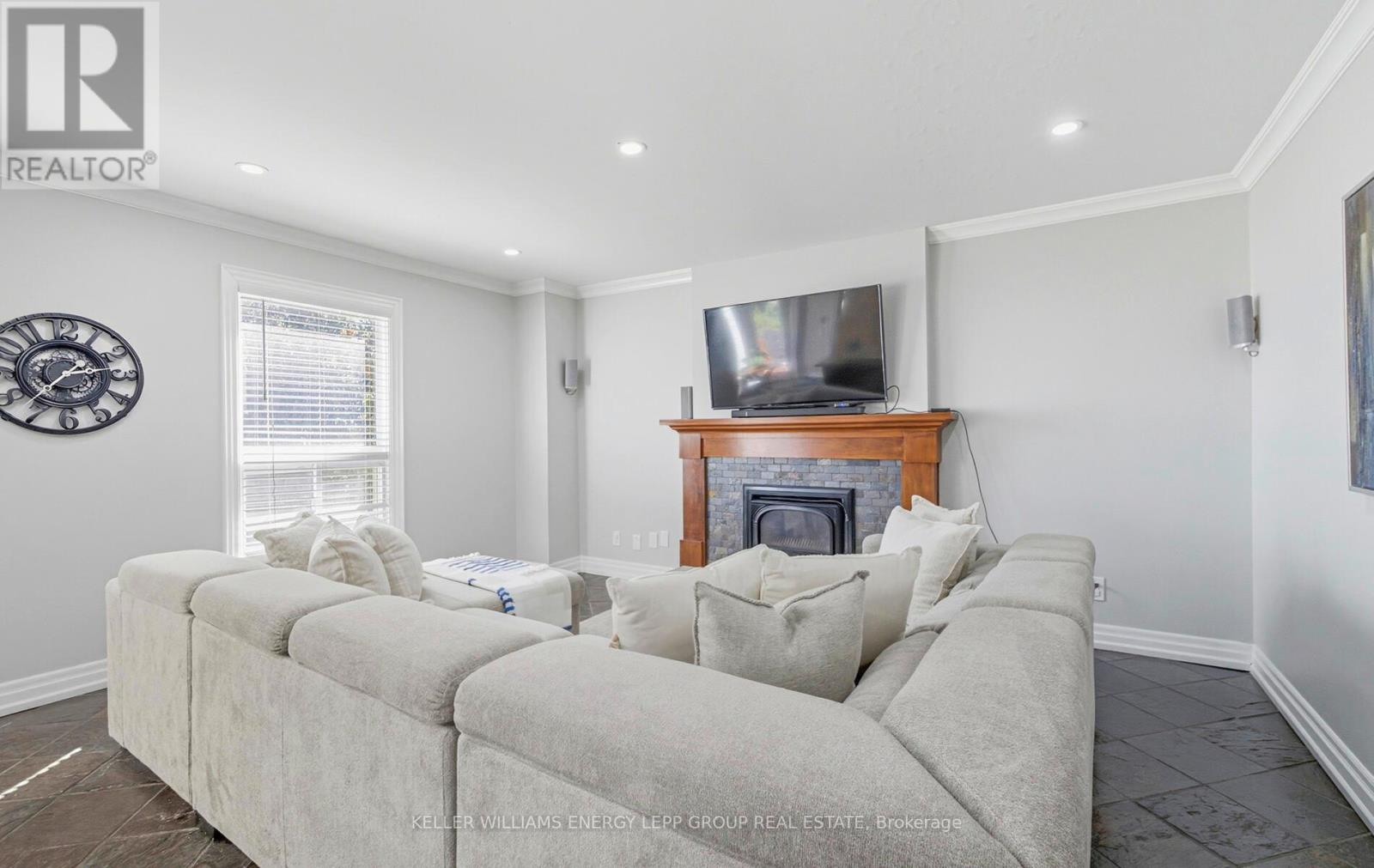 75 Sawdon Drive, Whitby, Ontario  L1N 8A8 - Photo 13 - E12429817