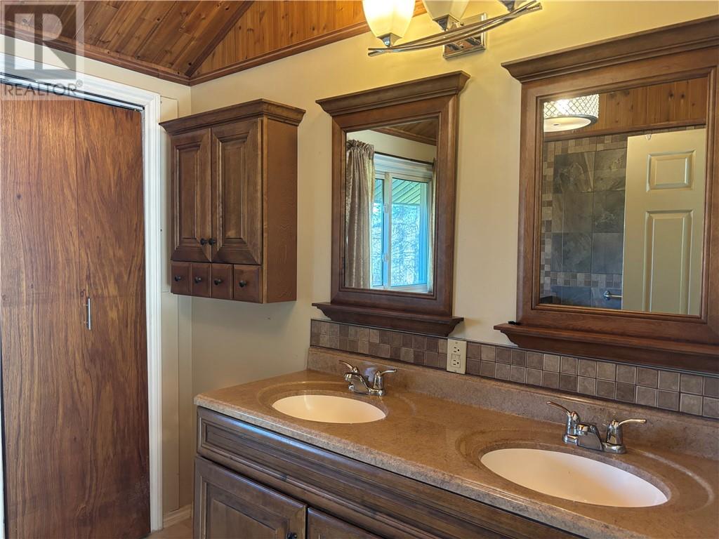 1476 Hwy 144, Chelmsford, Ontario  P0M 1L0 - Photo 12 - 2125423