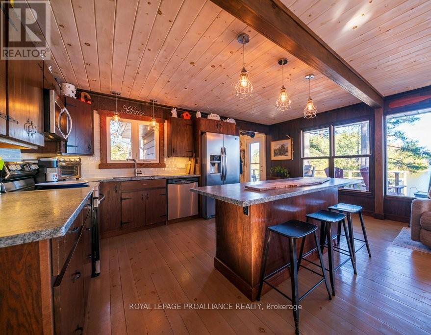 1022 Fosters Lane, Frontenac, Ontario  K0H 1K0 - Photo 13 - X12557532