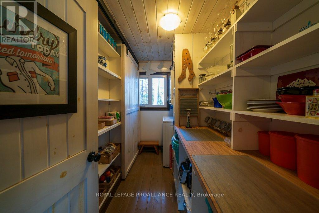 1022 Fosters Lane, Frontenac, Ontario  K0H 1K0 - Photo 19 - X12557532