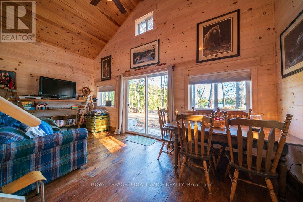 1022 Fosters Lane, Frontenac, Ontario  K0H 1K0 - Photo 29 - X12557532