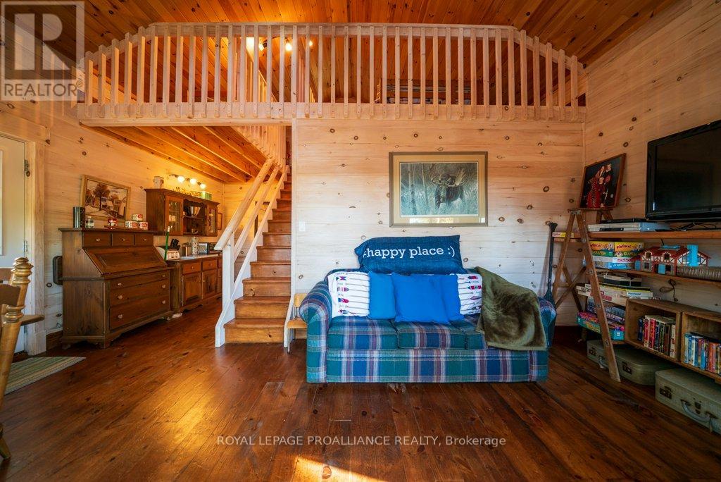 1022 Fosters Lane, Frontenac, Ontario  K0H 1K0 - Photo 30 - X12557532