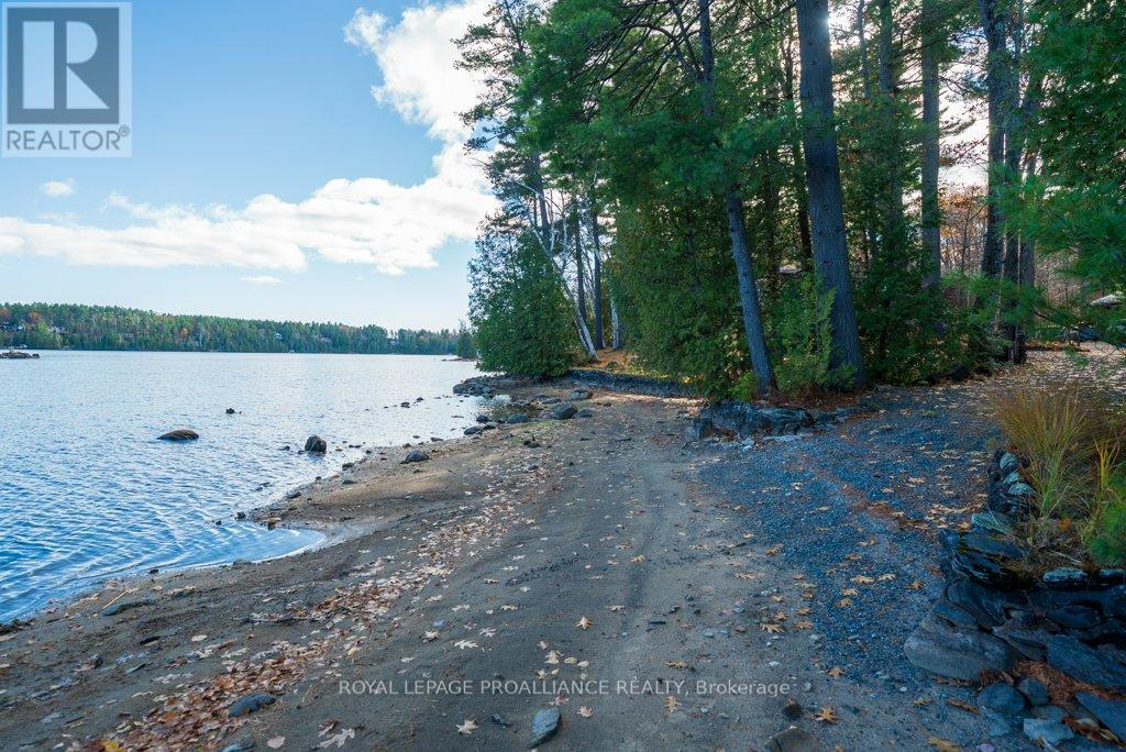 1022 Fosters Lane, Frontenac, Ontario  K0H 1K0 - Photo 34 - X12557532