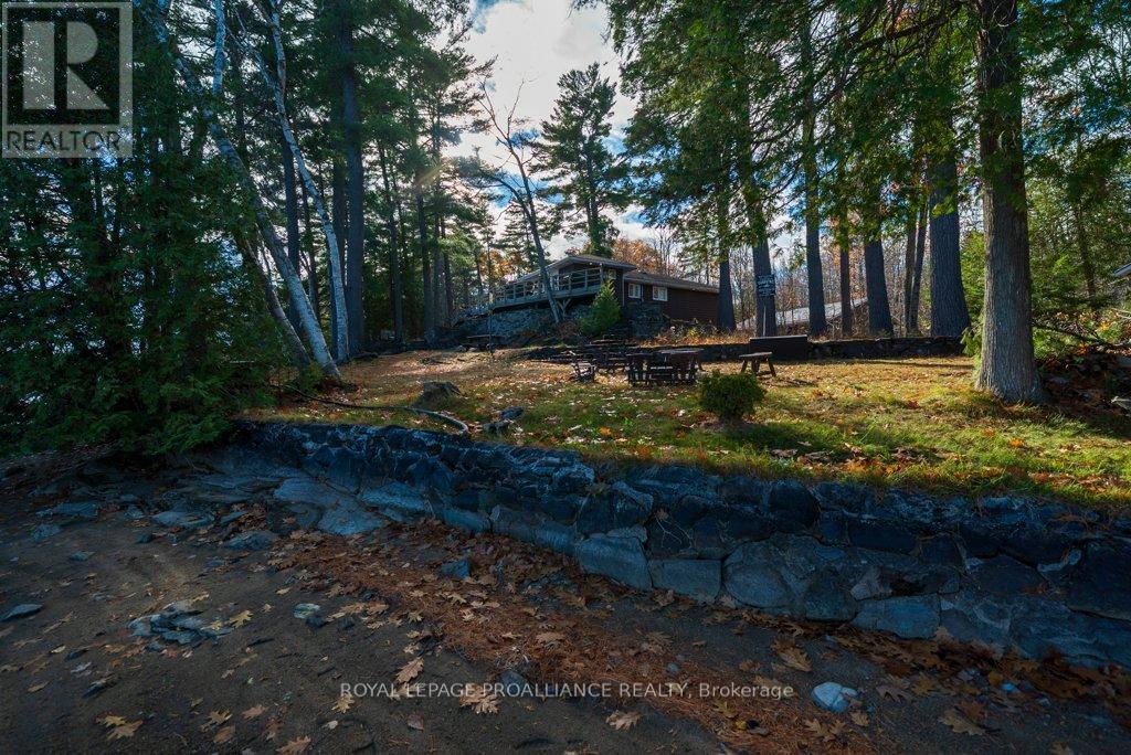 1022 Fosters Lane, Frontenac, Ontario  K0H 1K0 - Photo 35 - X12557532