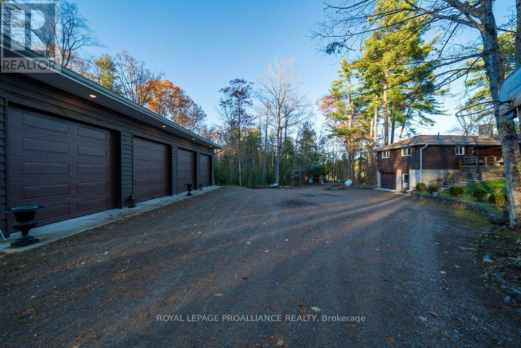 1022 Fosters Lane, Frontenac, Ontario  K0H 1K0 - Photo 42 - X12557532