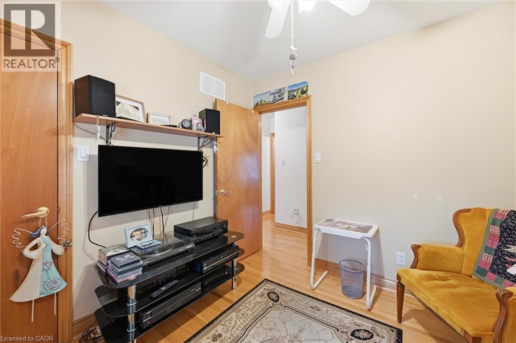 237 Mohawk Road, Oakville, Ontario  L6L 2Z1 - Photo 20 - 40788346