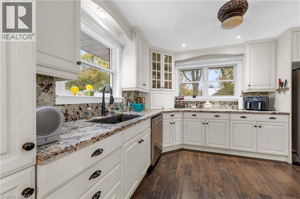 21 Lakeside Drive, Grimsby, Ontario  L3M 2K9 - Photo 19 - 40789203