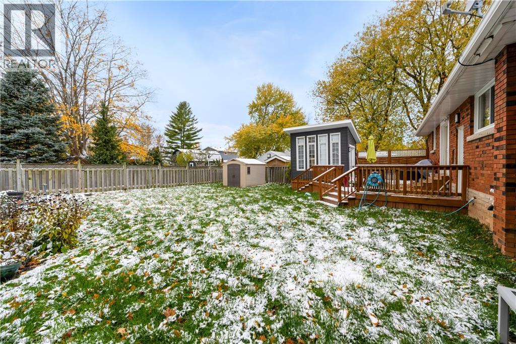 21 Lakeside Drive, Grimsby, Ontario  L3M 2K9 - Photo 34 - 40789203